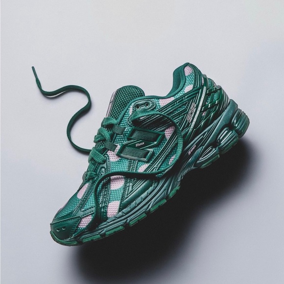 COPY - New balance “marsh green” 1906 - Picture 3 of 3